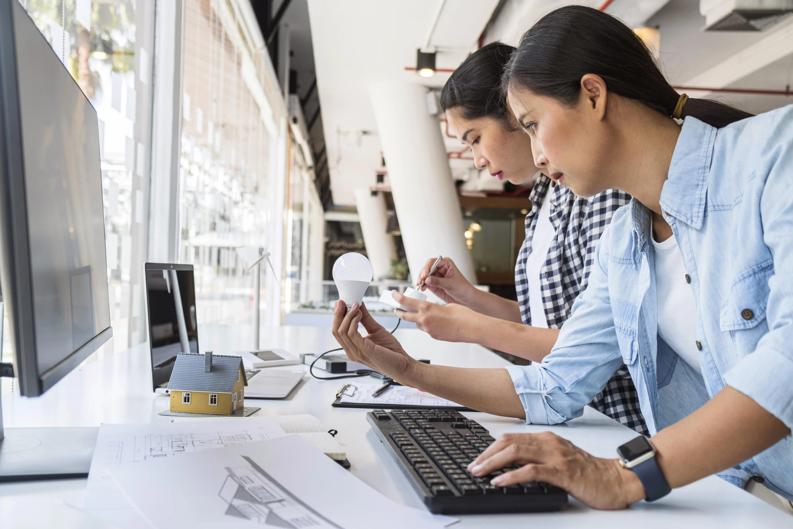 women-working-hard-together-innovation copy